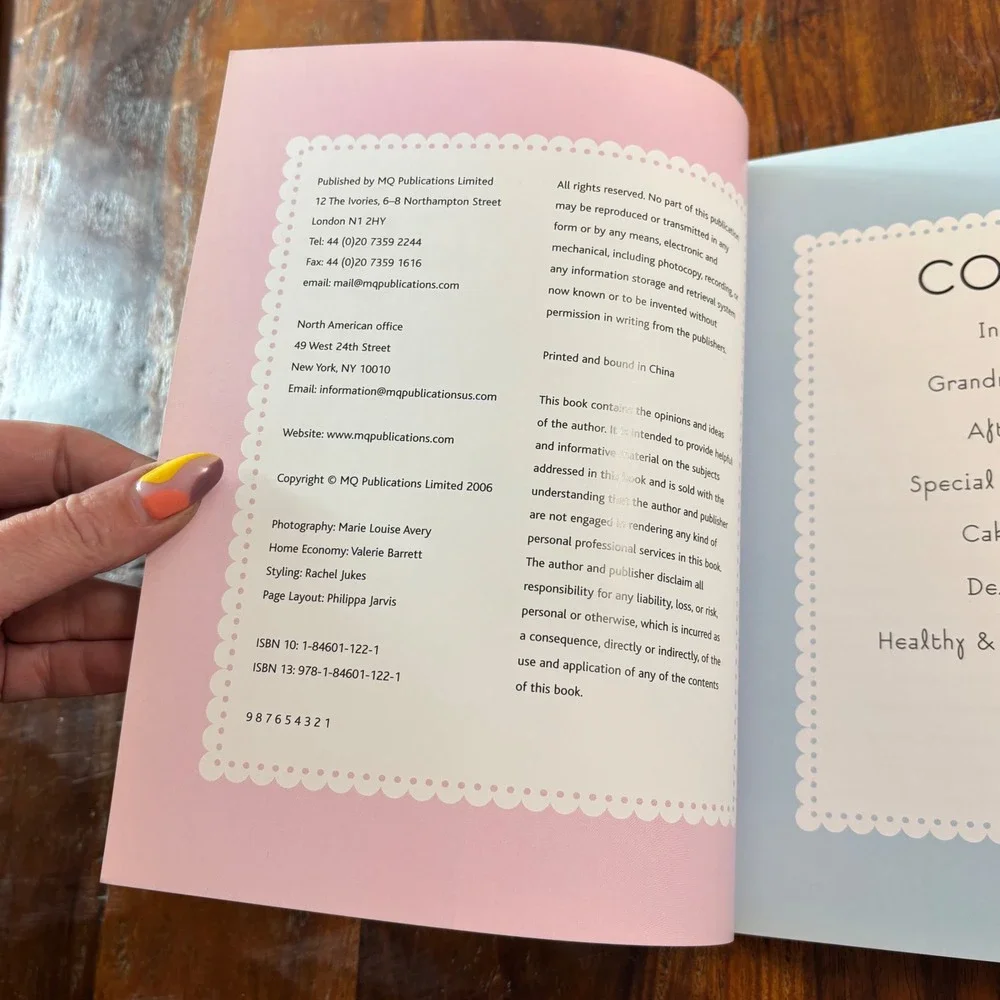 Cakes Galore Valerie Barrett Cookbook 120 Recipes 2006 Softcover 9781846011221